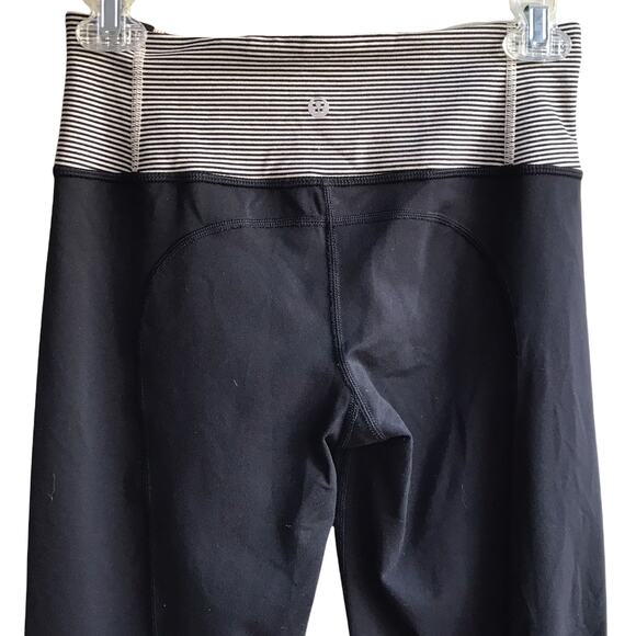 Lululemon Gather and Crow Crops Capris Leggings Size 4 Black Tonka Stripe Cashew - Picture 12 of 15